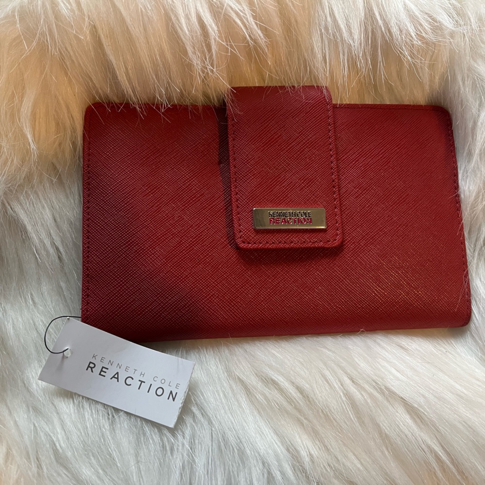 Kenneth Cole Reaction Red Wallet